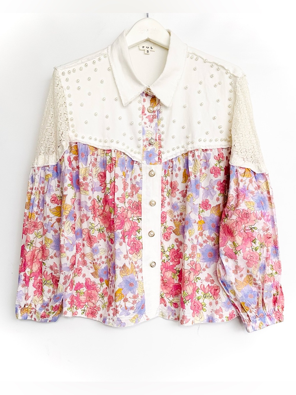 POL Floral button-front blouse with pearl-studded yoke and lace shoulder detail